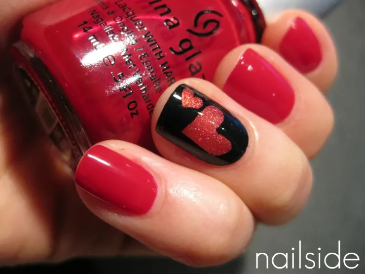 Heart Accent Nail 