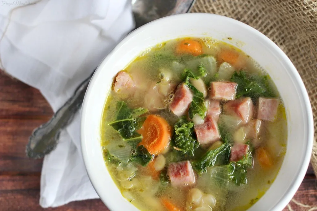 15 Minute White Bean and Ham Soup with Kale