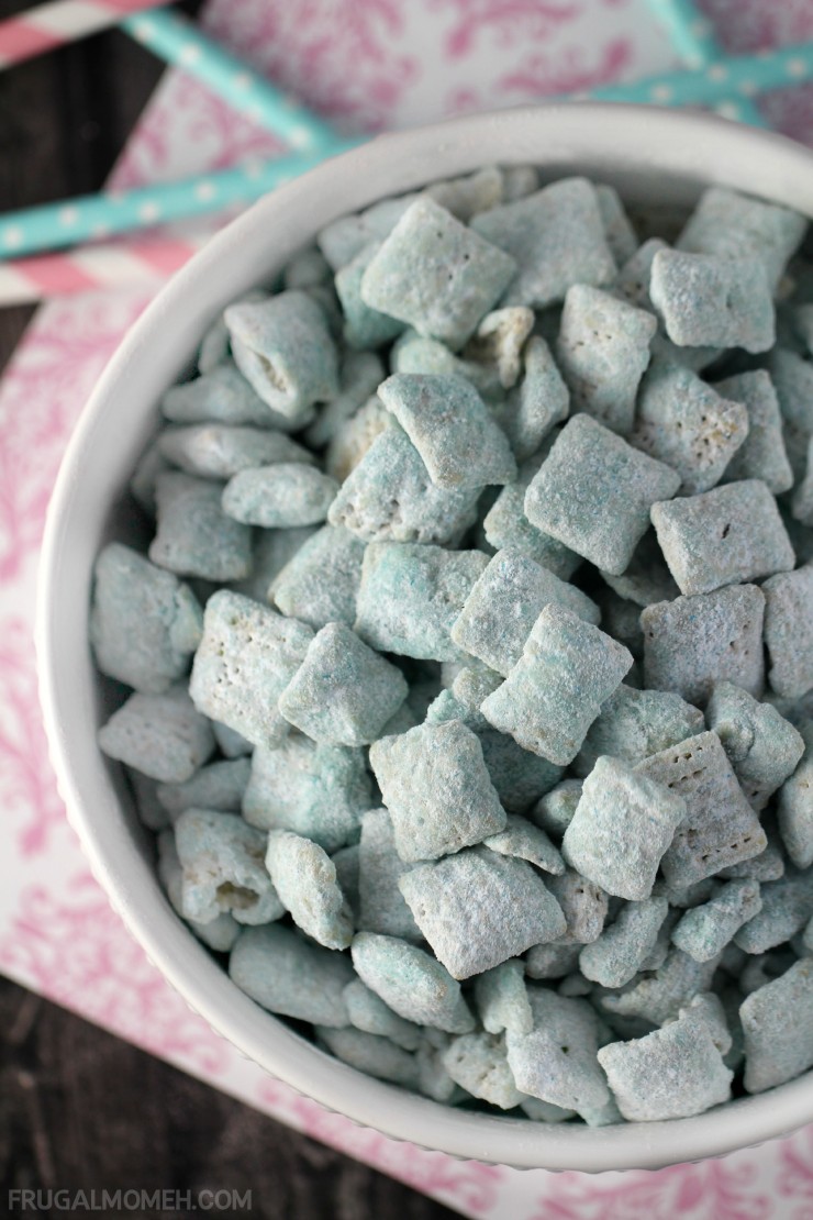Enjoy a favourite summer treat all year long with these Cotton Candy Muddy Buddies