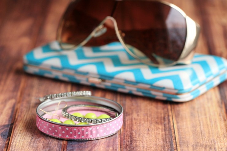 This Easy Mason Jar Lid Jewelry Dish DIY is a fun craft for kids to make for a simple but useful mother's day gift.