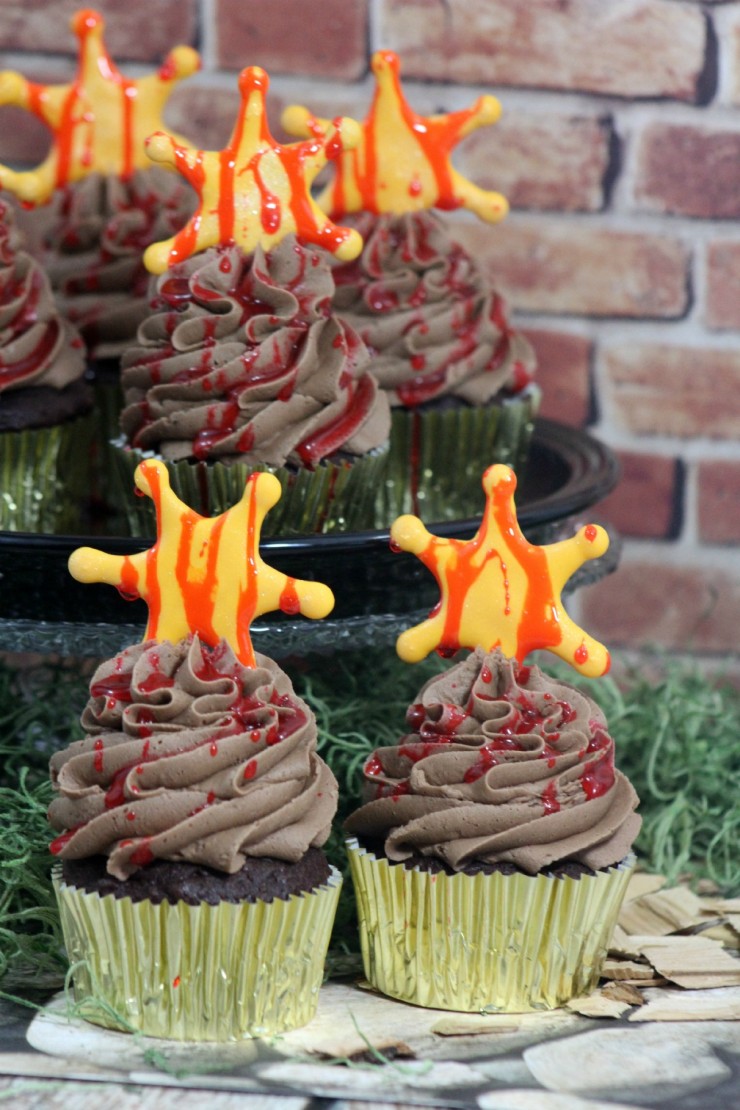 If you are a fan of AMC's The Walking Dead then these The Walking Dead Cupcakes are a great way to celebrate the upcoming season featuring Rick Grime's Sheriff Badge.