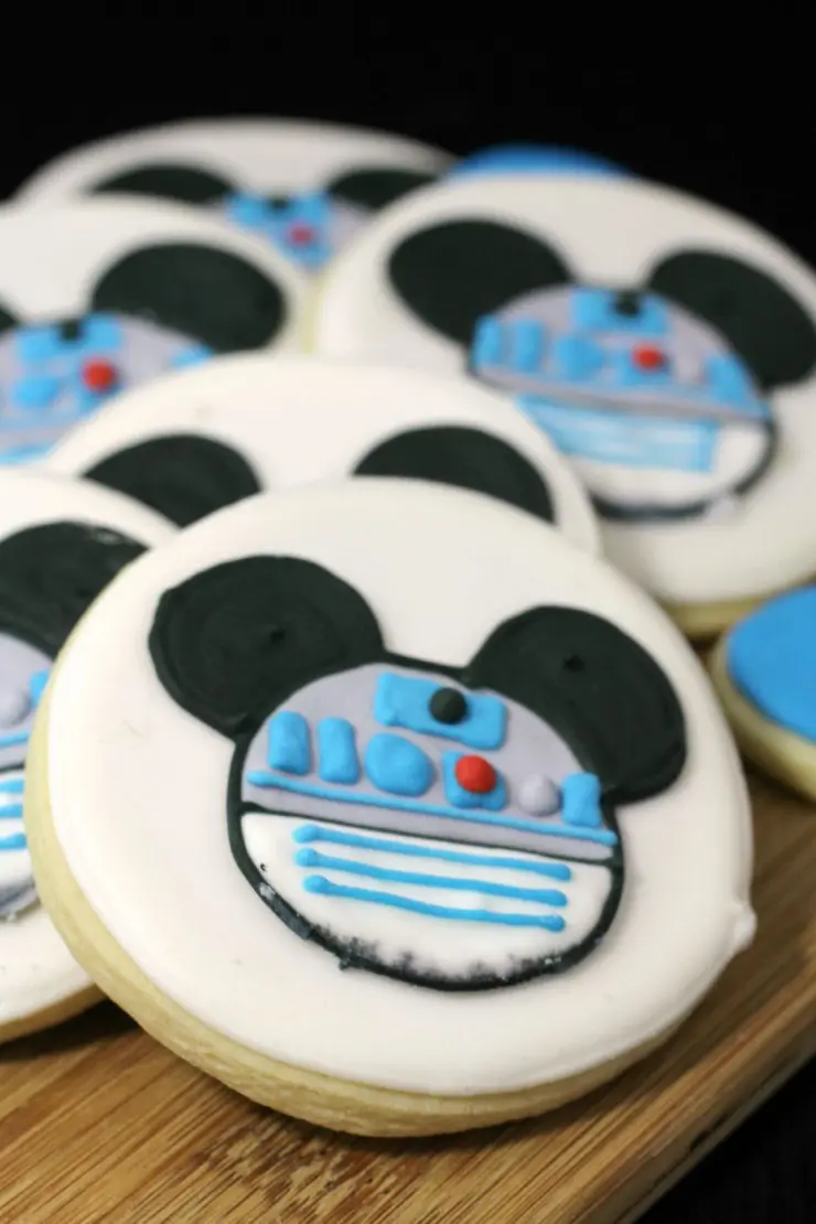 Baby Mickey Mouse Cake | Cookie Connection