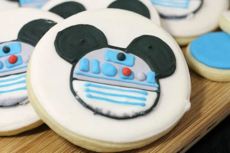 R2-D2 Mickey Mouse Cookies