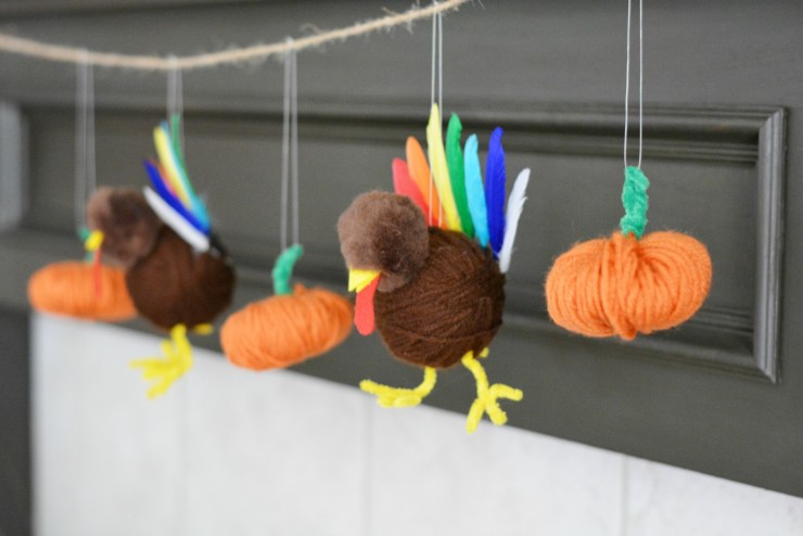 Re-purpose plastic bags to create this adorable Turkey and Pumpkin Thanksgiving Garland DIY craft project.