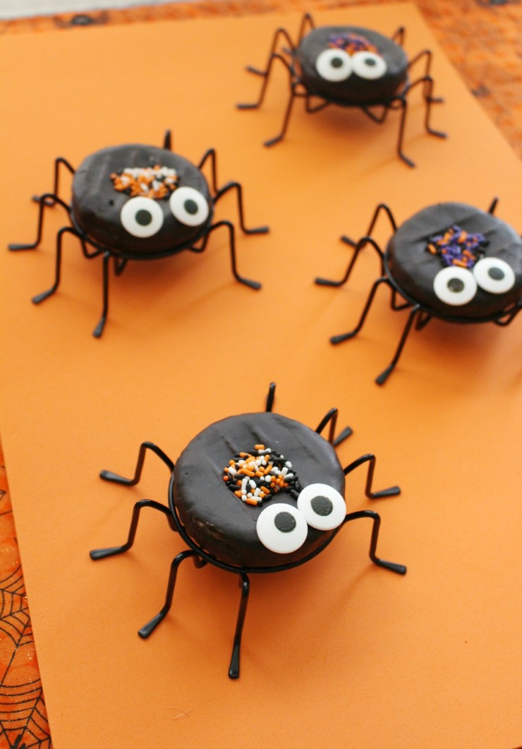 Spooky Halloween Spider Donuts