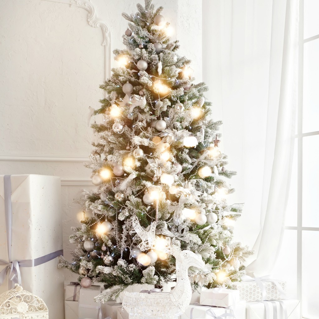 How to Extend the Life of your Real Christmas Tree - Frugal Mom Eh!
