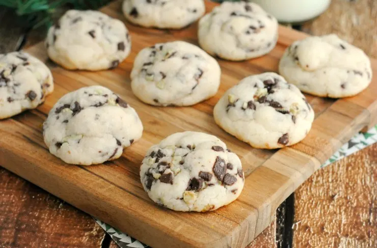These Mint Cake Mix Cookies are an easy and delicious Christmas cookie made with cake mix and Andes mint baking bits.