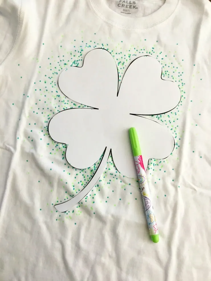 Make Your Own St Patricks Day Shirt