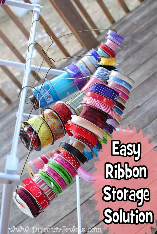 easy-ribbon-storage-solution-diy-wire-hanger-home-organization-tip-8