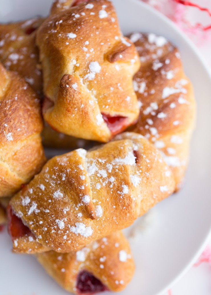 These strawberry crescent rolls are an easy dessert that can be made quickly enough to satisfy a sweet tooth or to serve unexpected company. 