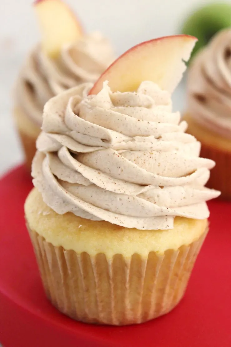 apple-filled-cupcakes1