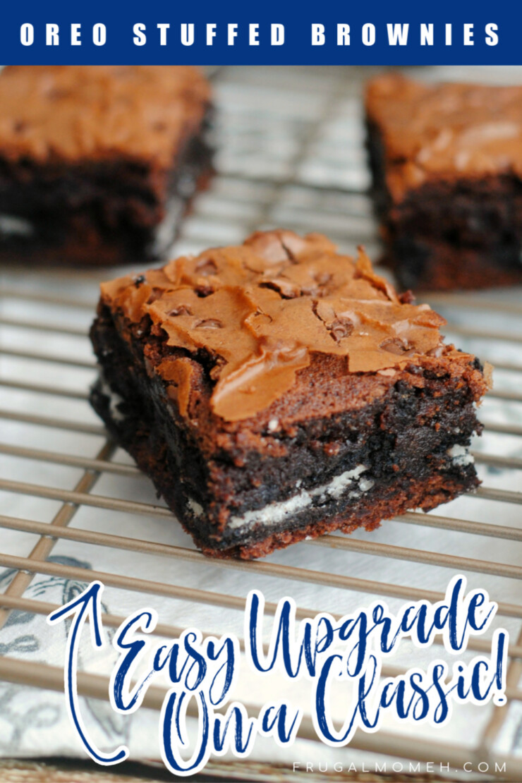 Delicious Oreo Stuffed Brownies - fudgy brownies layered with Oreos and topped with chocolate chips.  Brownies don't get much better than this!