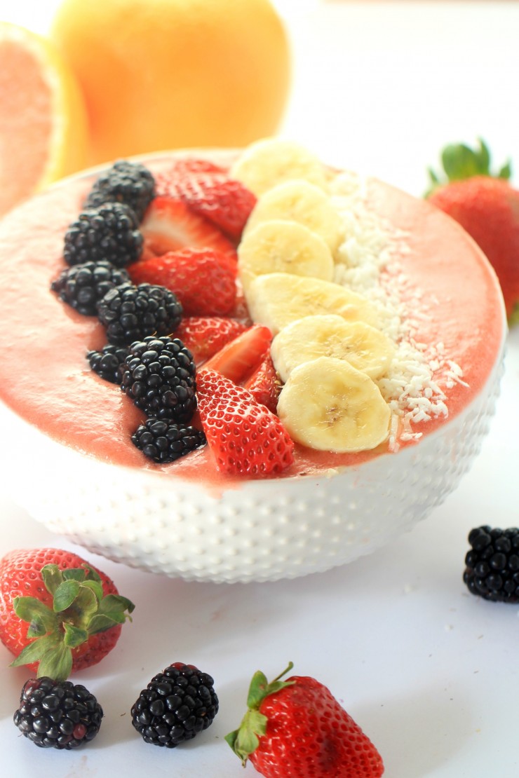 This Grapefruit Breakfast Smoothie Bowl recipe will help you get going with an energizing and filling breakfast packed with fruit.