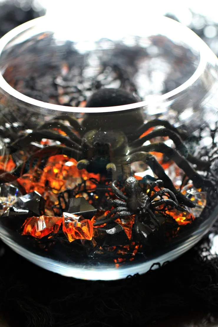 This Halloween Terrarium is a spooky DIY project with endless possibilities for a uniquely creepy look to your Halloween Décor. 