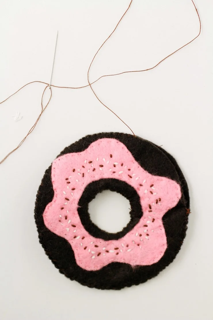 handmade-toy-donuts-3