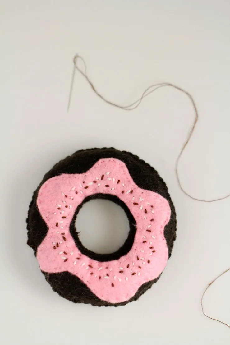 handmade-toy-donuts-5