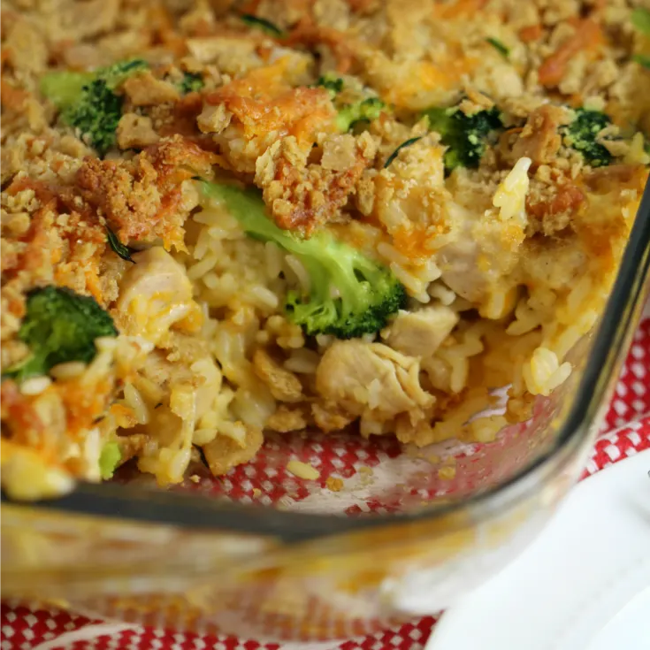 Chicken Divan Casserole with a Cheesy Oat Topping