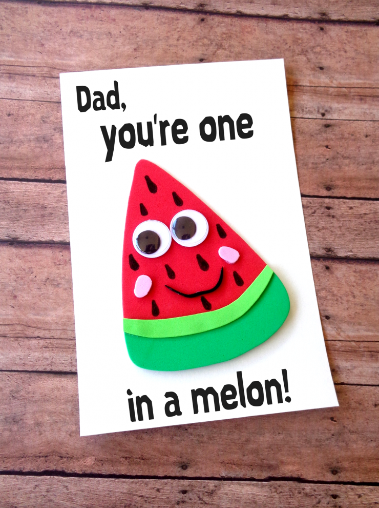 Father’s Day is coming up and while it can be difficult to figure out what colour of tie to get for Dad for Father’s Day, a hand made card is always going to be a hit. This DIY Father’s Day Watermelon Card is the perfect way to show Dad that he is ONE IN A MELON! So punny, just like Dad!