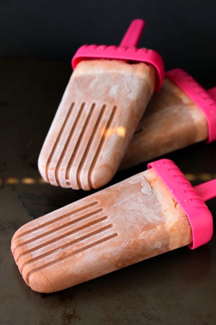 If you are looking for a simple and cool summer treat without all the regrets, look no further than my recipe for Healthy Fudgsicles!