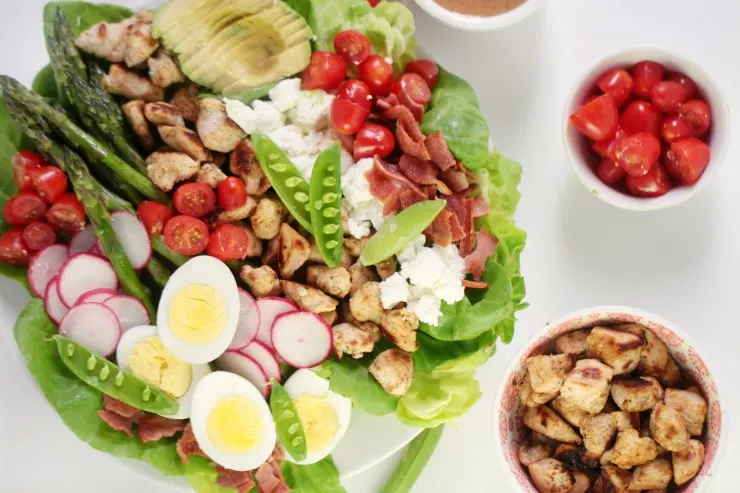 This Spring Turkey Cobb Salad recipe is a twist on the traditional cobb with a burst of fresh springtime favourites like sugar snap peas and asparagus! Perfect for an everyday family meal or a special occasion lunch, this cobb salad featuring Canadian Turkey and fresh spring produce is sure to be a hit!