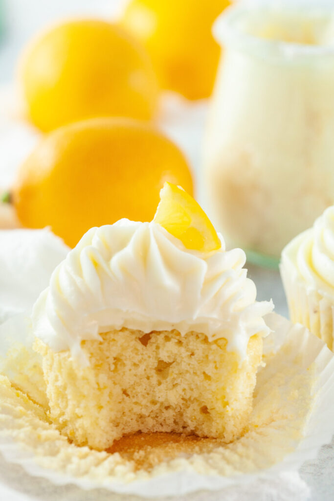 This is the best, classic recipe for Lemon Cupcakes that are soft, fluffy and full of sweet and tangy lemon flavour.