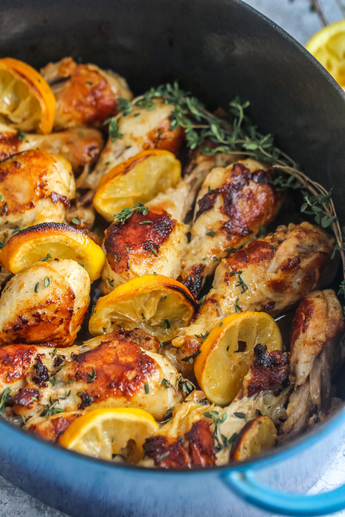 Easy lemon butter chicken drumsticks are the best weeknight dinner! With just a few ingredients, this recipe is sure to be a family favourite.