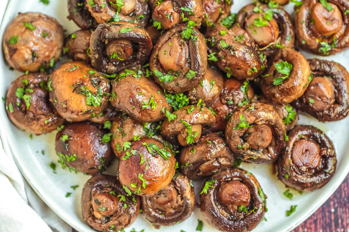 Looking for a delicious side dish recipe? These sauteed garlic butter mushrooms will blow you away, and they're so easy to make!