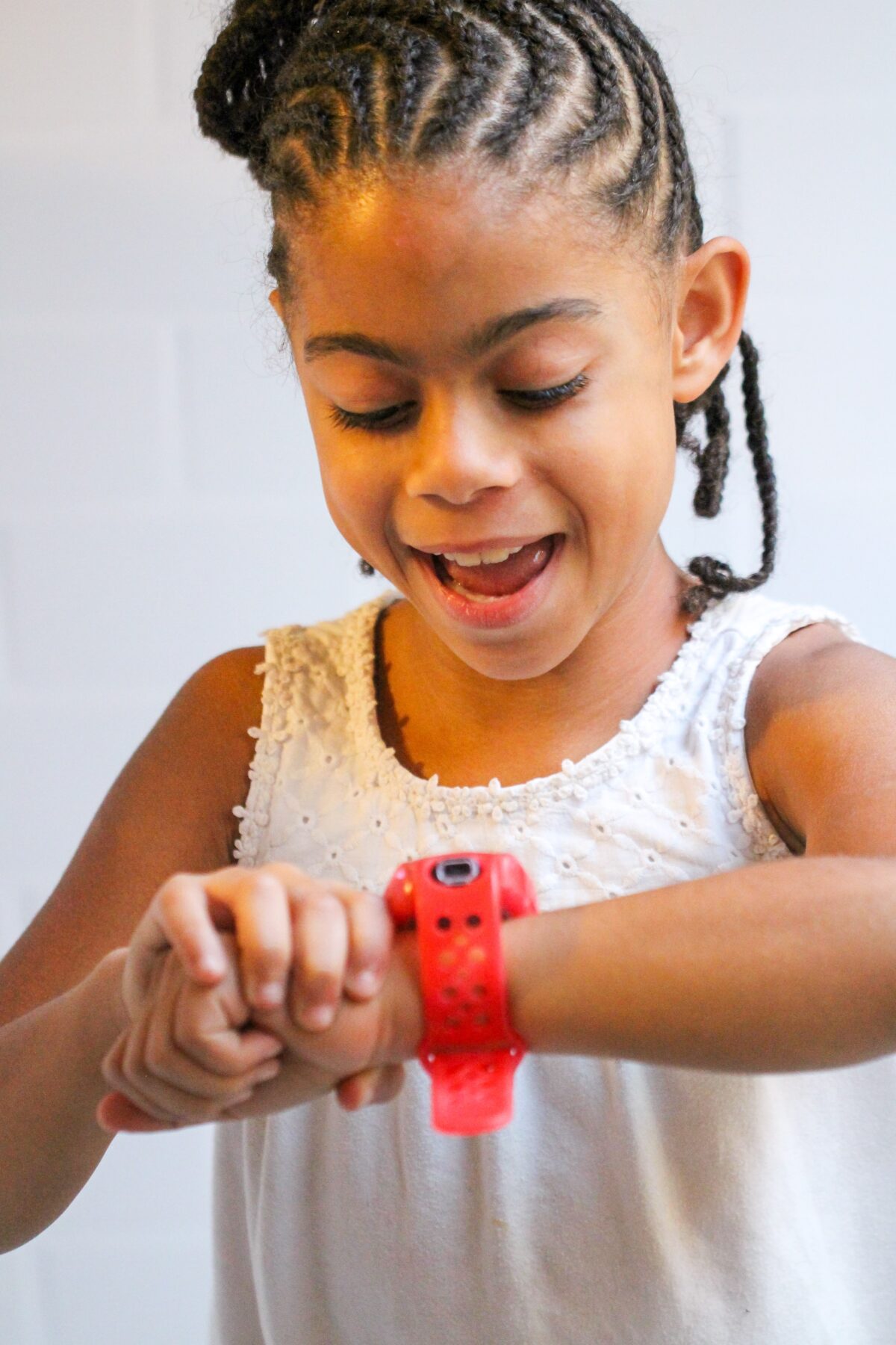 The Tobi™ 2 Robot Smartwatch is a must-have for kids who want to keep up with the latest in technology - with tons of cool features!