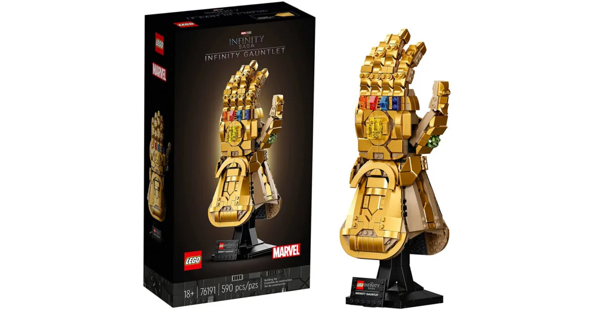 LEGO Marvel Infinity Gauntlet Collectible Building Kit