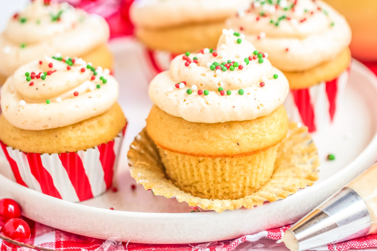 A delicious recipe for eggnog cupcakes that are topped with an amazing homemade eggnog buttercream frosting. This is a perfect festive treat!