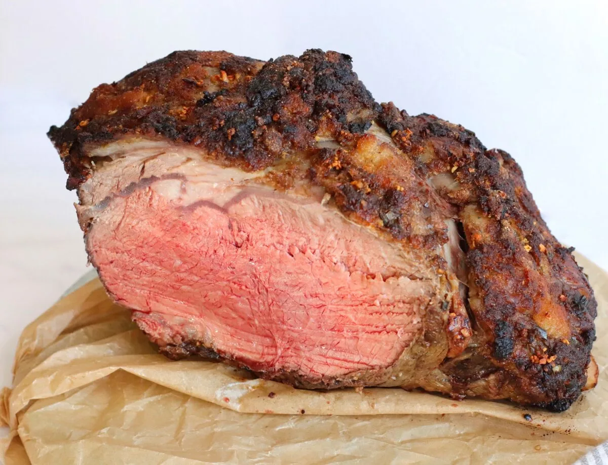 Cook a perfect prime rib roast in your air fryer each and every time. Juicy, tender, and cooked to perfection with a tasty horseradish crust!