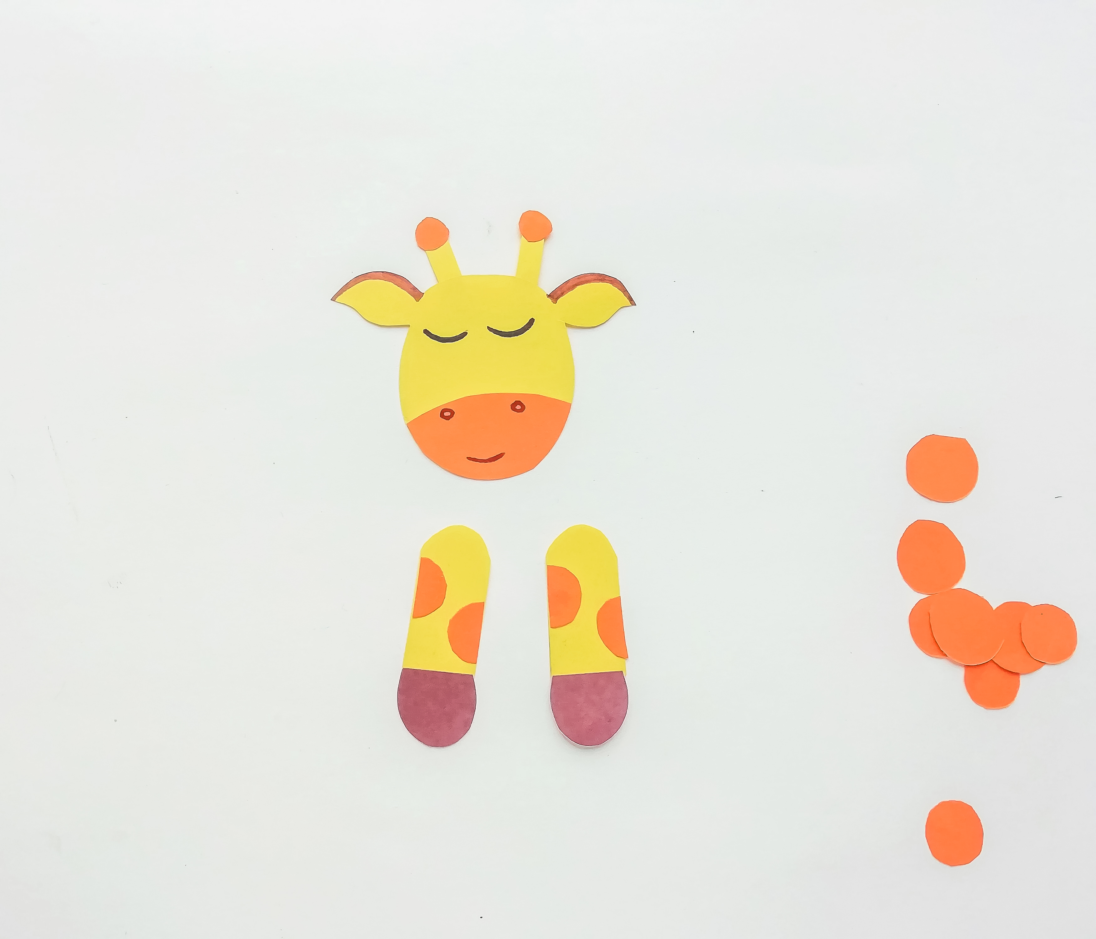 Paper Giraffe Craft for Kids - Frugal Mom Eh!