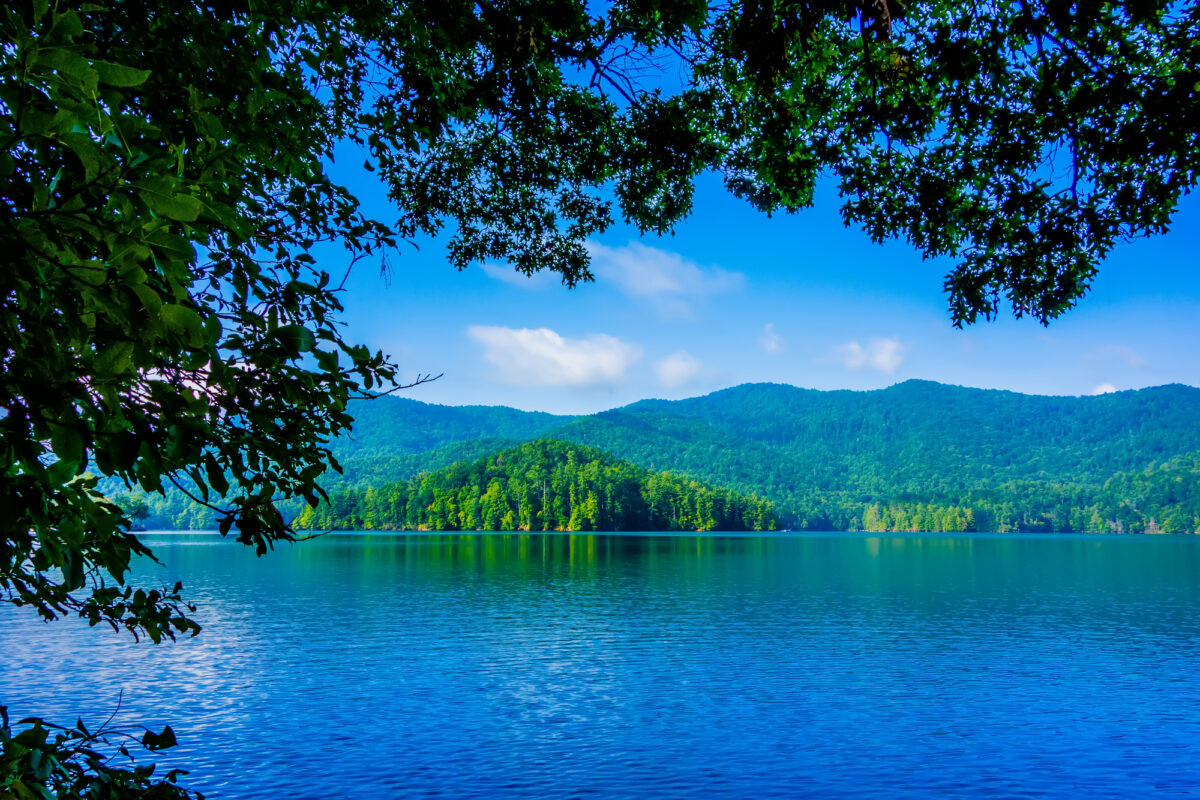 lake santeetlah scenery in great smoky mountains