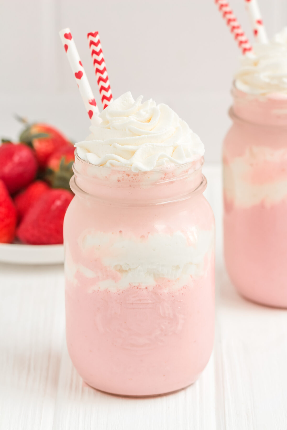 The best recipe for a cool and creamy fresh strawberry milkshake. With this recipe, you will be able to make the perfect shake every time!