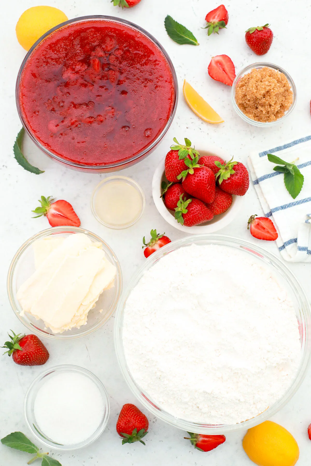 Ingredients for Strawberry Dump Cake.