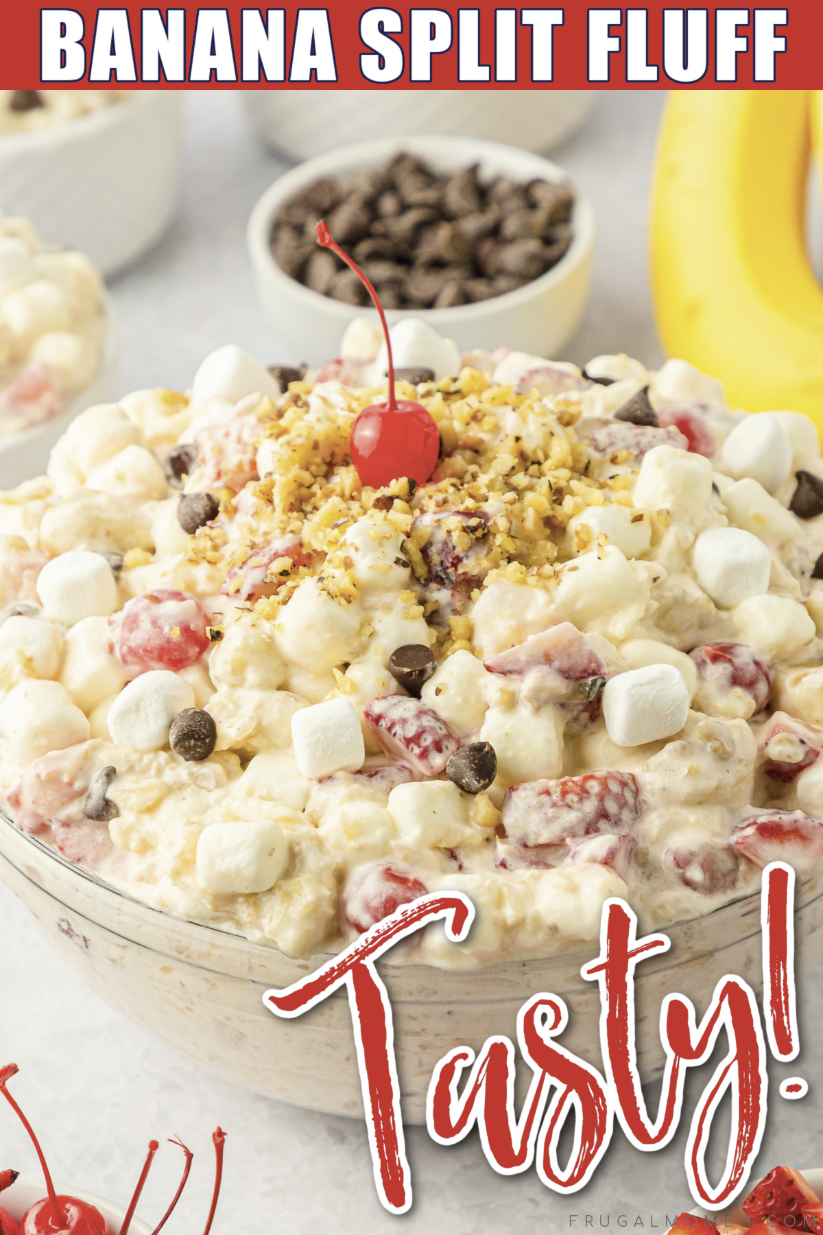 Whip up this banana split fluff salad for a fun and delicious summer treat that's perfect for potlucks, barbecues, or just because.