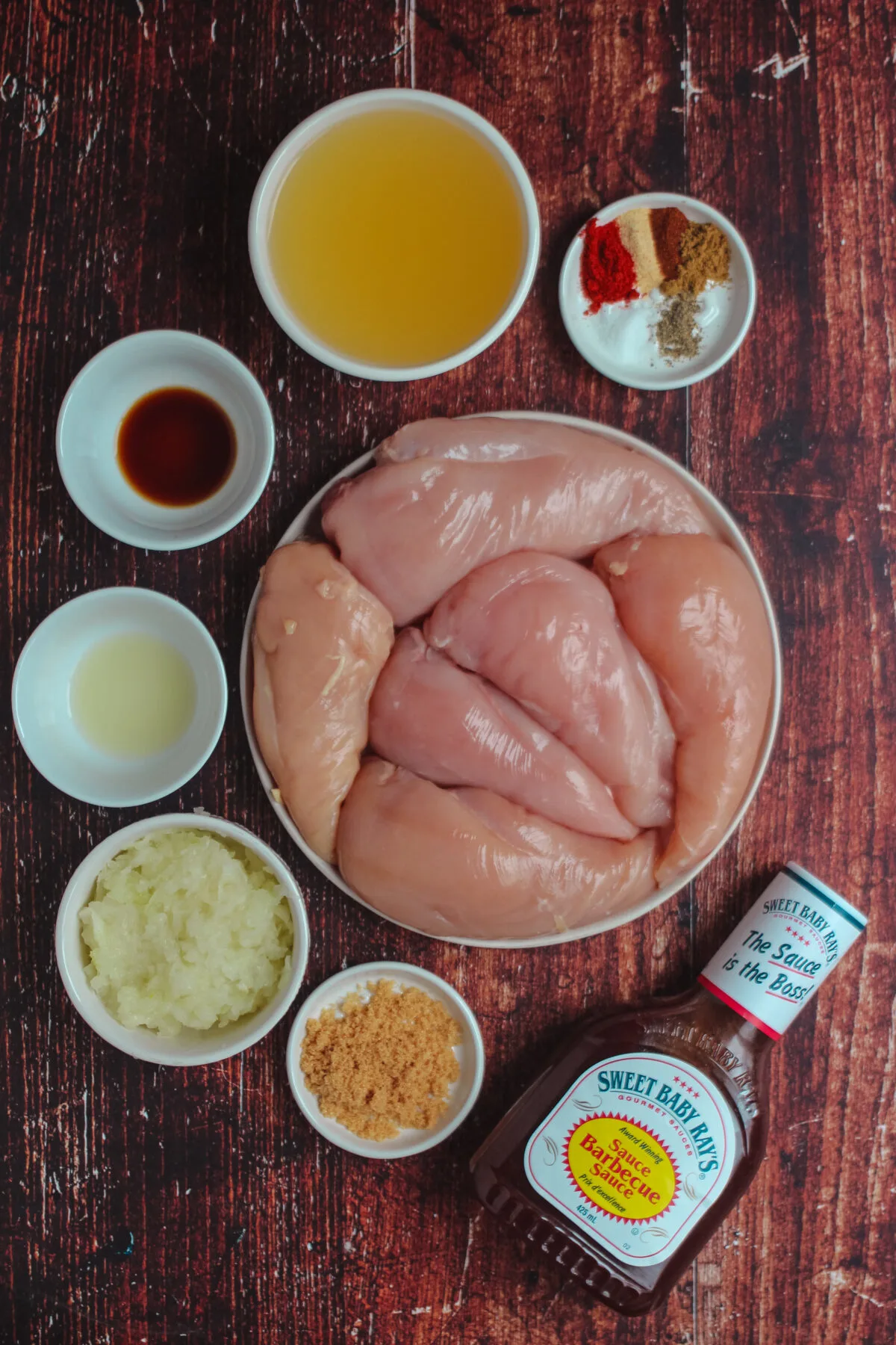 Ingredients for pulled bbq chicken.