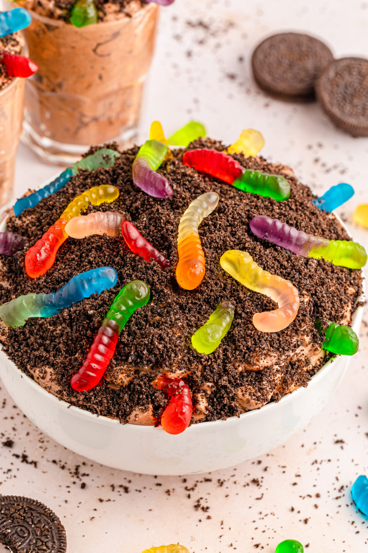 Satisfy your sweet tooth with this delicious and kid-friendly dirt pudding recipe. Perfect for a Halloween treat or an Earth Day celebration!