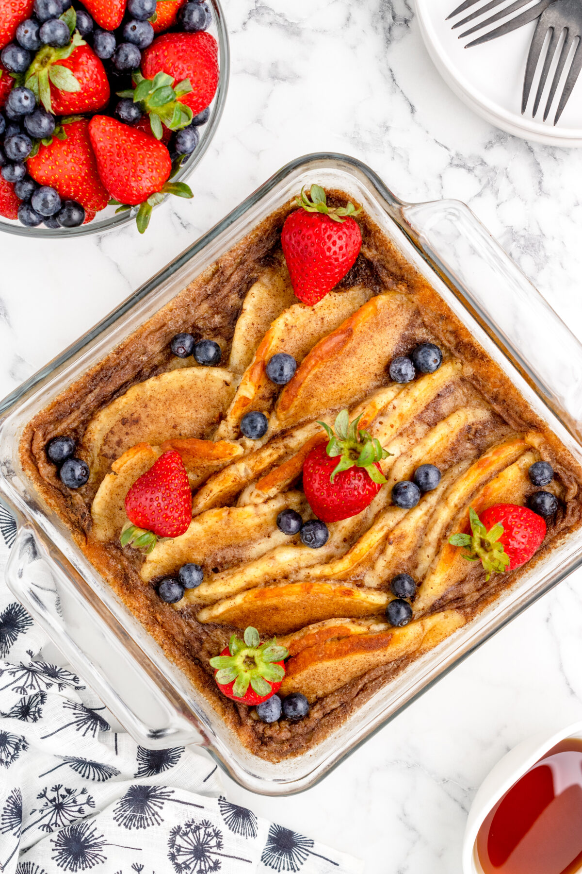 Try out our irresistible pancake casserole recipe and start your morning off right! Perfect for lazy weekends and special occasion brunches!