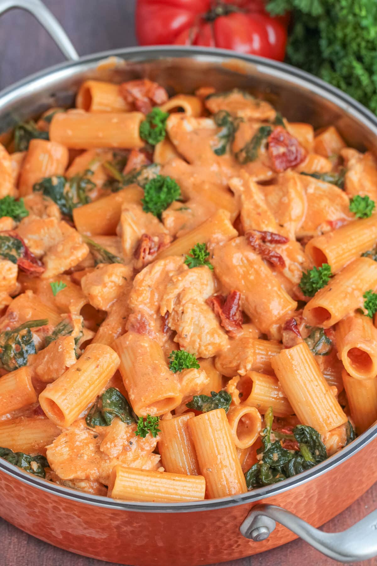 This creamy Tuscan Chicken Pasta features tender chicken, sun-dried tomatoes, spinach, and Parmesan in a rich, flavourful sauce.
