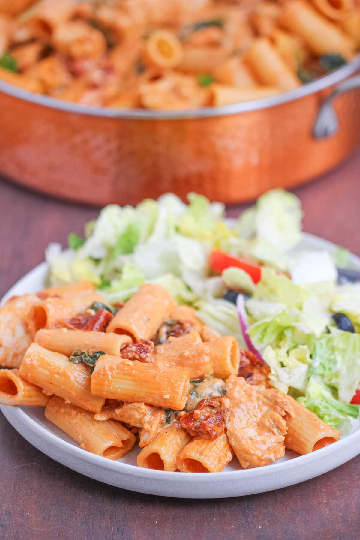 This creamy Tuscan Chicken Pasta features tender chicken, sun-dried tomatoes, spinach, and Parmesan in a rich, flavourful sauce.